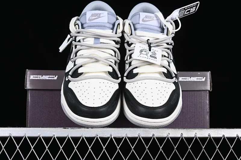 All Categories Nk SB Dunk Series Nk SB Dunk Low Low-top sneakers CS version Nk Dunk Low "Miami Hurricanes" Space Exploration Star Trek Customized version of deconstructed straps retro distressed low-top sneakers DJ6188-003